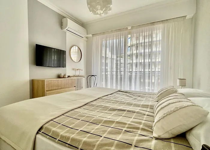 Apartment Palais Lumiere *